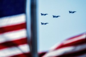 „The Washington Post“: Ukraina dar metams gali likti be F-16 pilotų