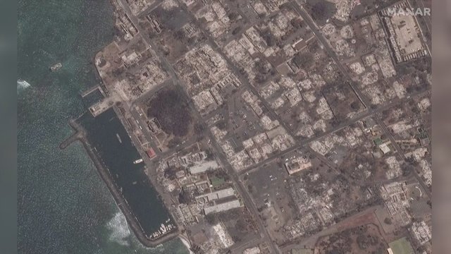 Palydoviniai vaizdai iš gaisrų nusiaubtų Havajų: sala paskendo griuvėsiuose