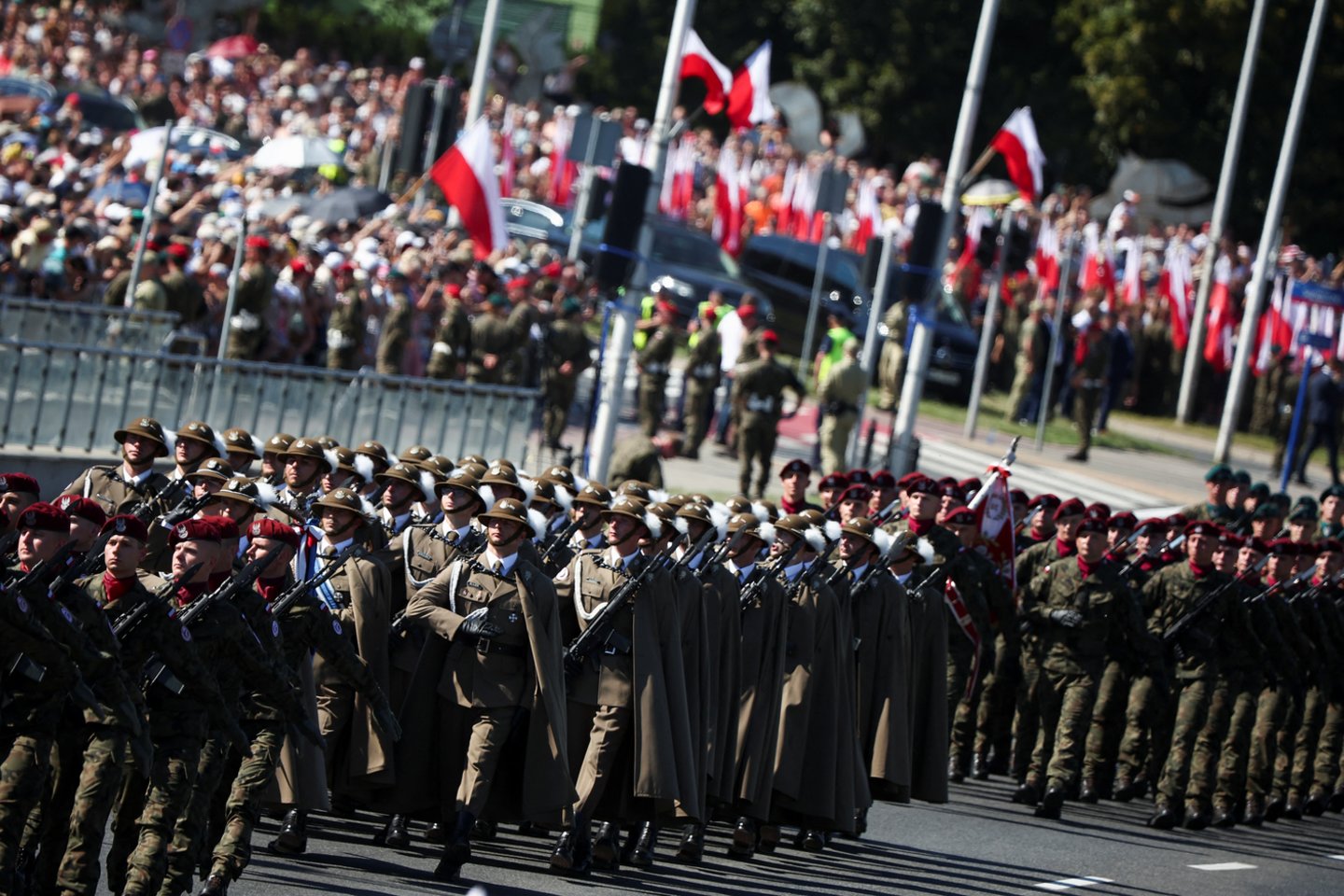 Karinis paradas Lenkijoje.<br>Reuters/Scanpix nuotr.