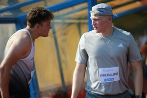 Maistas, miegas, psichologija – atskleidė, kokių taisyklių disko metikams reikia laikytis prieš svarbiausius startus