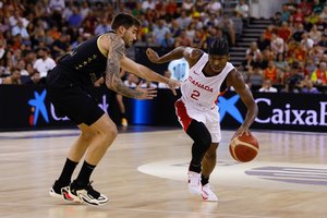 NBA krepšininkų vedama Kanados rinktinė po pratęsimo palaužė ispanus