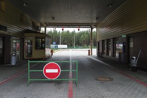 Uždarius Šumsko ir Tverečiaus pasienio kontrolės punktus, eilės pasienyje su Baltarusija neauga