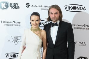 „Coocoomos“ įkūrėja R. Mackevičiūtė ir E. Fedotovas susilaukė trečiosios atžalos – atskleidė ir vaikelio lytį