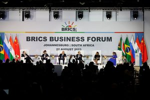 Pietų Afrikoje prasideda BRICS bloko šalių viršūnių susitikimas