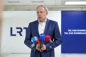 LRT tarybai – grieža S. Kairio žinia