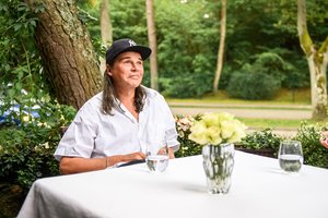 J. Statkevičius rėžė: „Abejoju, ar po 30 metų mes eisim į Kunigiškes pažiūrėt tų „šuns būdų“