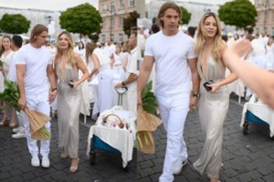 Po skyrybų Simona Burbaitė pirmą kartą viešumoje pasirodė su nauju mylimuoju Dovydu Laukiu