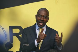 Zimbabvės opozicijos vadovas paskelbė pergalę po rinkimų