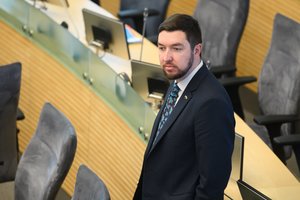 V. Mitalas: nerealistiška dar šiais metais padidinti atlyginimus mokytojams