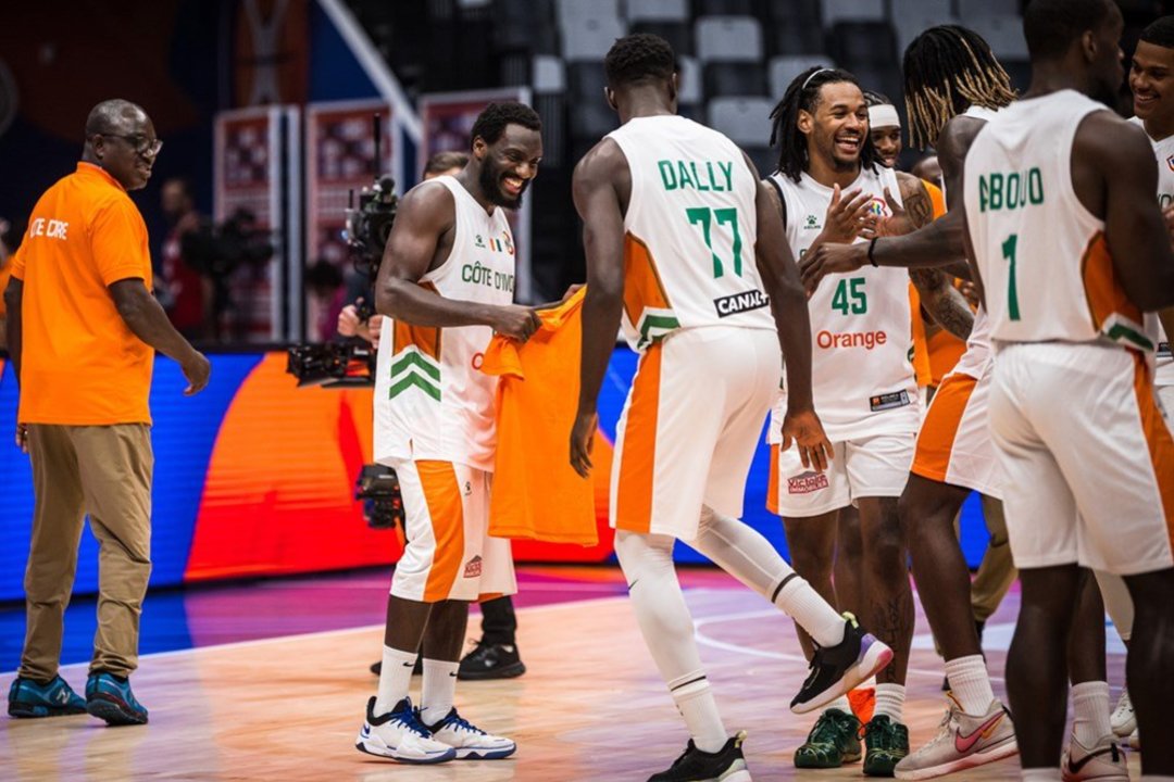 Dramblio Kaulo Kranto krepšininkai prašo pagarbos Afrikos komandoms