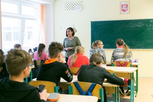 Ekonomistai apie tikslą mokytojų atlyginimus padidinti iki 130 proc. VDU: tai didžiulis iššūkis