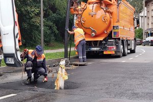 Kaune vėl atsivėrė „krateris“: remontas buvo baigtas vos prieš savaitę