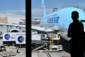 Nenustebkite, jei prieš lipant į lėktuvą jūsų paprašys pasisverti: paaiškino, kodėl ėmėsi tokių veiksmų