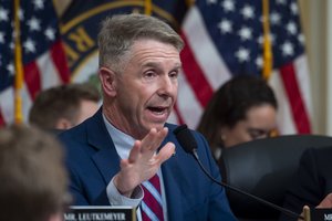 Iš JAV įstatymų leidėjo – perspėjimas Kinijai: pažadėjo „ryžtingą reakciją“, jei Taivanas būtų užpultas