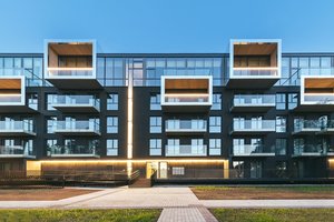 Apleistas pastatas Prienuose – nebeatpažįstamas: virto moderniu daugiabučiu