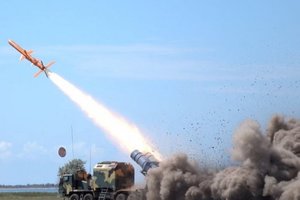 Ukraina sudavė smūgį 700 km atstumu – kokiu ginklu buvo smogta Rusijai?