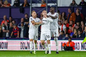 „West Ham“ paliko „Premier“ lygos naujokus be taškų