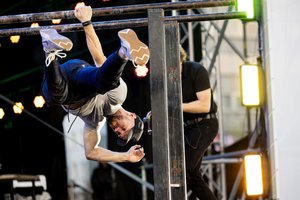 Vilniaus festivalis startavo su minia dalyvių ir paskutiniu Lietuvos gatvės gimnastikos čempiono šokiu