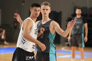 Tomas Pačėsas jaunesnysis pradeda legionieriaus karjerą