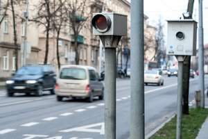 A. Mazuronis kritikuoja M. Skuodį poziciją dėl greičio matuoklių: ragina atsikratyti politinio klouno vaidmens