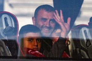 Nuo šių metų pradžios JK per Lamanšo sąsiaurį pasiekusių migrantų skaičius viršijo 21 tūkst.