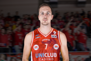 „Uniclub Casino – Juventus“ gretas papildė Jonas Zakas
