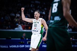 Prieš mačą su Serbija – netektis rinktinėje: ketvirtfinalį greičiausiai praleis E. Bendžius