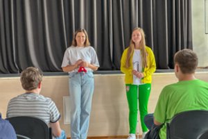 Paralimpietė Oksana Dobrovolskaja Kauno moksleiviams: „Sportas duoda labai daug“