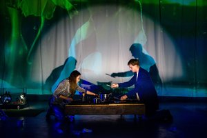 Objektų teatras visai šeimai pasirengęs skraidinti publiką į magišką vaizduotės pasaulį