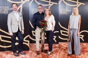 LNDT pradėjo naują sezoną: norvegų režisieriaus premjera pritraukė žinomus svečius