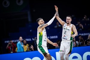 Nuolaidų latviams nežadančiam D. Sirvydžiui – įkvepiantys K. Maksvyčio žodžiai