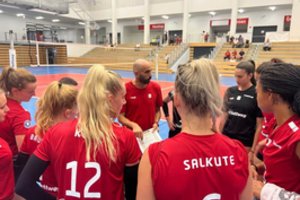 Tinklininkė M. Šalkutė pasiruošusi debiutui Vokietijos Bundeslygoje, I. Sorokaitė keičia komandą Italijoje