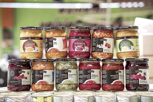 Konservuotos rudens gerybės ruošiamos pagal prosenelių išbandytus receptus