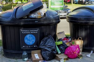 Gyventoją suglumino „Kauno švaros“ darbuotojų poelgis: kam tada rūšiuojame?