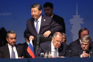 Xi Jinpingo sprendimas dėl G20 siunčia aiškią žinutę: Kinijai įgriso dabartinė pasaulio tvarka