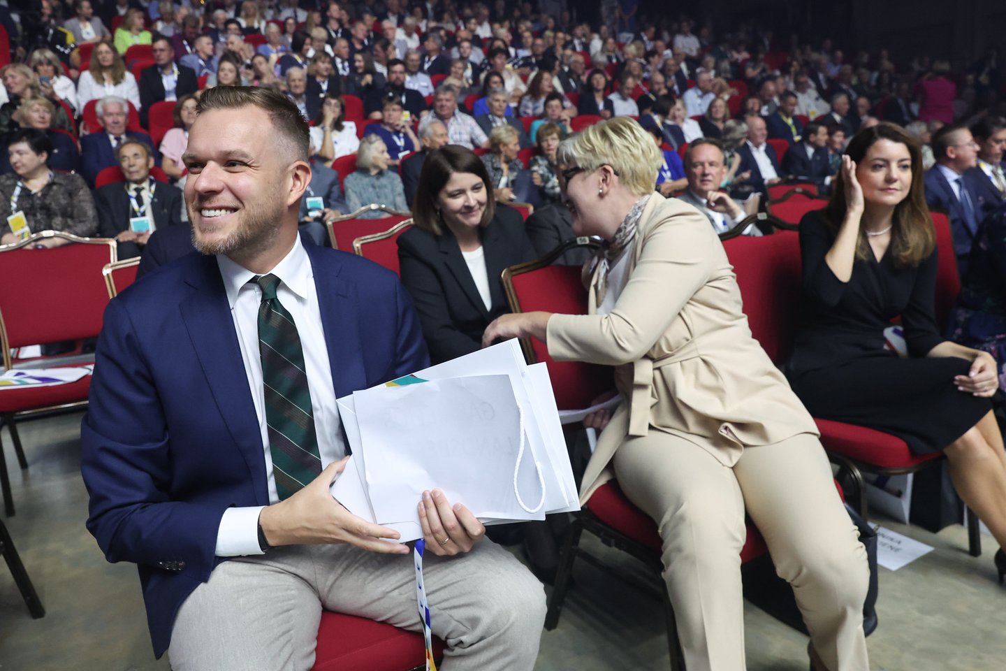 TS-LKD suvažiavime priimta deklaracija: pagrindinė kryptis – ginti ir auginti Lietuvą.<br>R.Danisevičiaus nuotr.