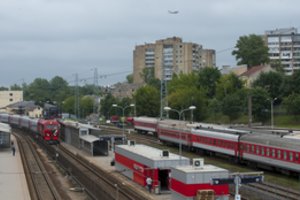 Vilniuje netoli geležinkelio stoties 3 plėšikai užpuolė praeivį, restorane apvogtas klientas