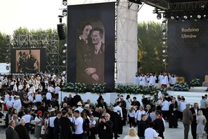 Vatikanas pirmą kartą palaimintąja paskelbė visą šeimą