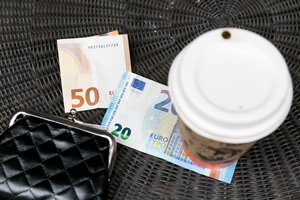 Ekonomistas mano, kad PVM lengvata būtiniausiems maisto produktams taptų subsidija verslui