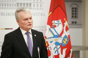 Seimas linkęs palaikyti prezidento siūlymą griežtinti bausmes už nusikaltimus valstybei