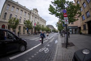 Ginčijasi, ar 2 tūkst. eurų atlyginimas Vilniuje yra pakankamas: ką uždirbi, tą čia išleidi