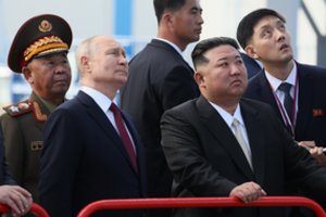 V. Putino ir Kim Jong Uno susitikimas Rusijos kosmodrome: tarp temų – parama, kovoje su Vakarais