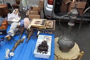 Apie šį bagažinių turgų žino nedaug kas: pardavėjų – daugiau nei pirkėjų