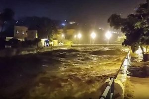Libijos Dernos mieste dėl potvynių be namų liko daugiau kaip 30 tūkst. žmonių
