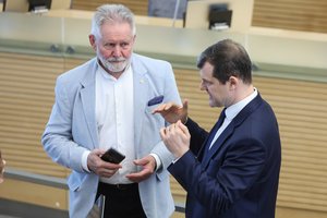 Parlamentarai svarstys, kaip užtikrinti darbuotojų teisę streikuoti net ir esant nepaprastajai padėčiai