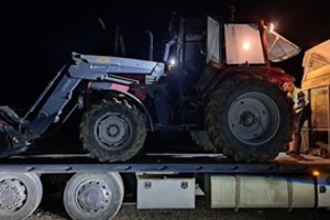 Neteisėtai sumedžiotas šernas pridarė nemenkos bėdos: konfiskuotas ir šautuvas, ir traktorius