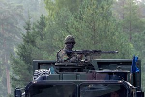 NATO paskelbė istorinį planą: vykdys didžiausias Aljanso pratybas nuo Šaltojo karo laikų, paminėtos Baltijos šalys