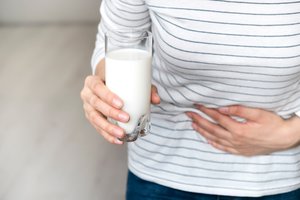 Štai kokie požymiai rodo, kad jums nereikėtų valgyti pieno produktų