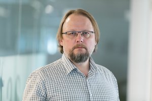 Vakaris Deksnys. Nesigydyti – ligonių valia