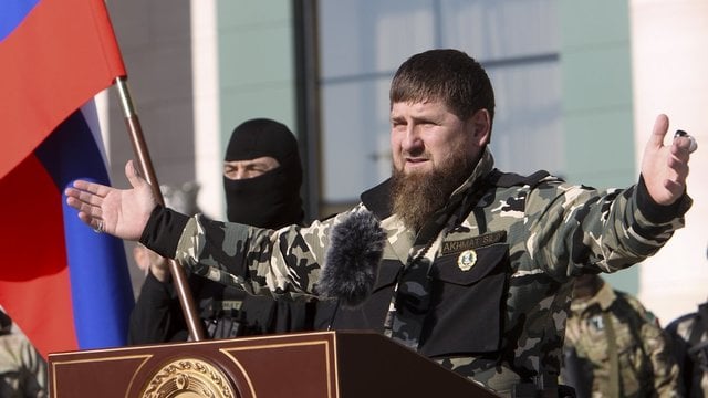 Įvertino socialinių neramumų Rusijoje pasekmes: Čečėnijos vado sveikatos būklė kelia daug klausimų